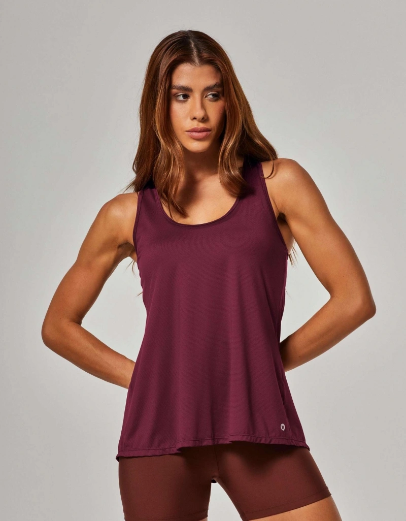 Vestem - Regata Costas Transpassada Delmar Vermelho Wine - REG12.ESS.C0667