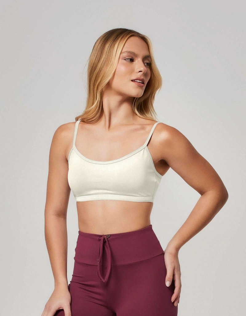 Vestem - Lightweight Support Top Jenny Off White - TOP1240.ESS.C0294