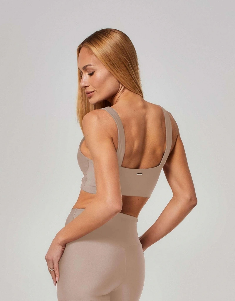 Vestem - Sports bra Medium Support Sense Beige Almond - TOP1271.ESS.C0707