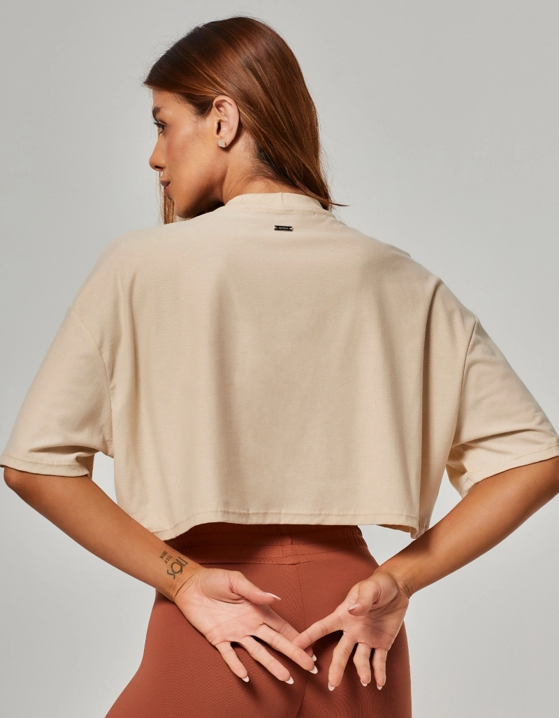 Vestem - Camiseta Cropped Vestem Embossing Bege Marfim - BMC839.O26.C0696