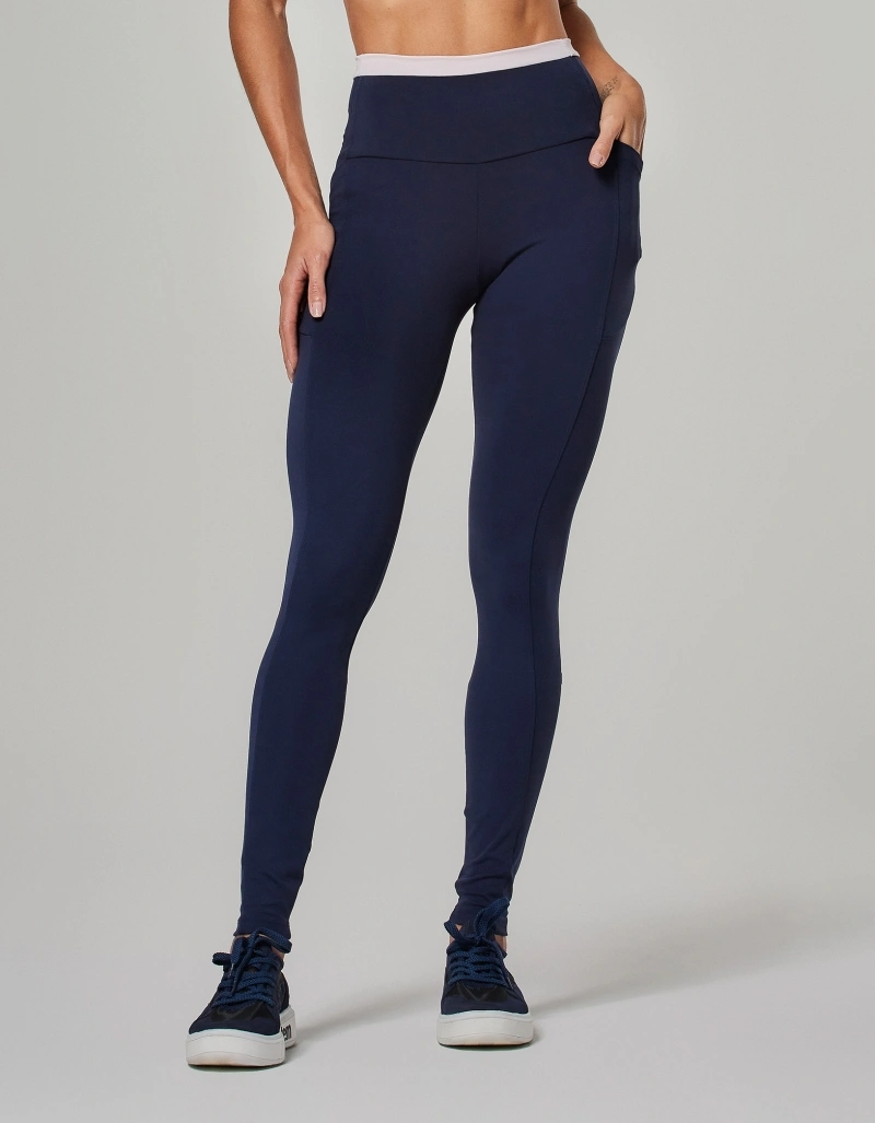 Vestem - Legging Bicolor com Bolsos Helena Marinho Escuridão - FS1576.O26.C0173