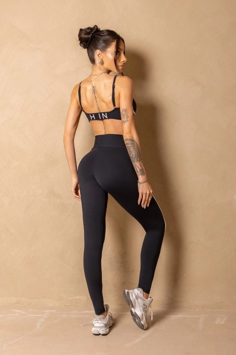 Hipkini - Black Fitness In Motion Legging with Silk - 33331667