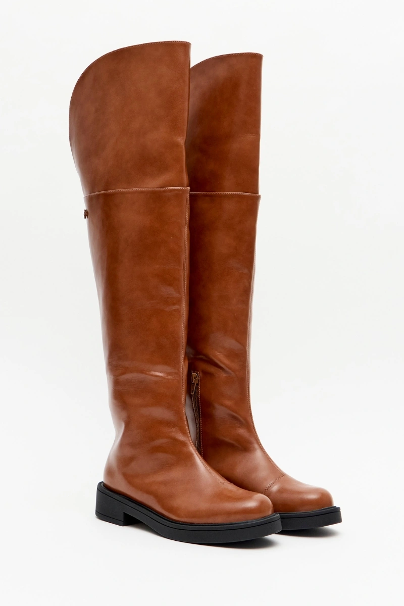 LANÇA PERFUME - Bota Cano Alto Com Metal Lança Perfume - 1170