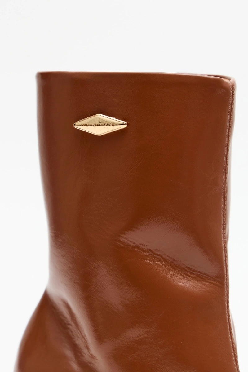 LANÇA PERFUME - Bota Cano Medio e Salto Vazado Lança Perfume - 1237MR