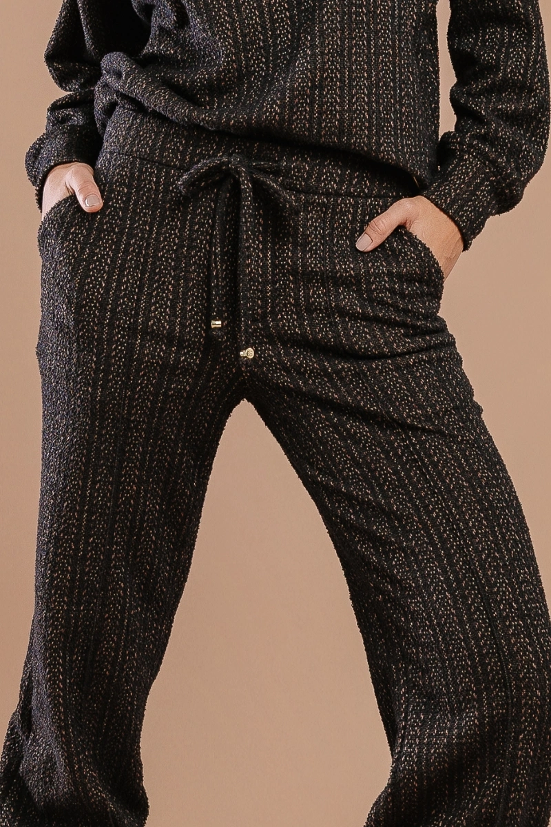 Hidrogênio - CALÇA RETA BOUCLE C/ CANALETA E BOLSO PURGA - 20715213