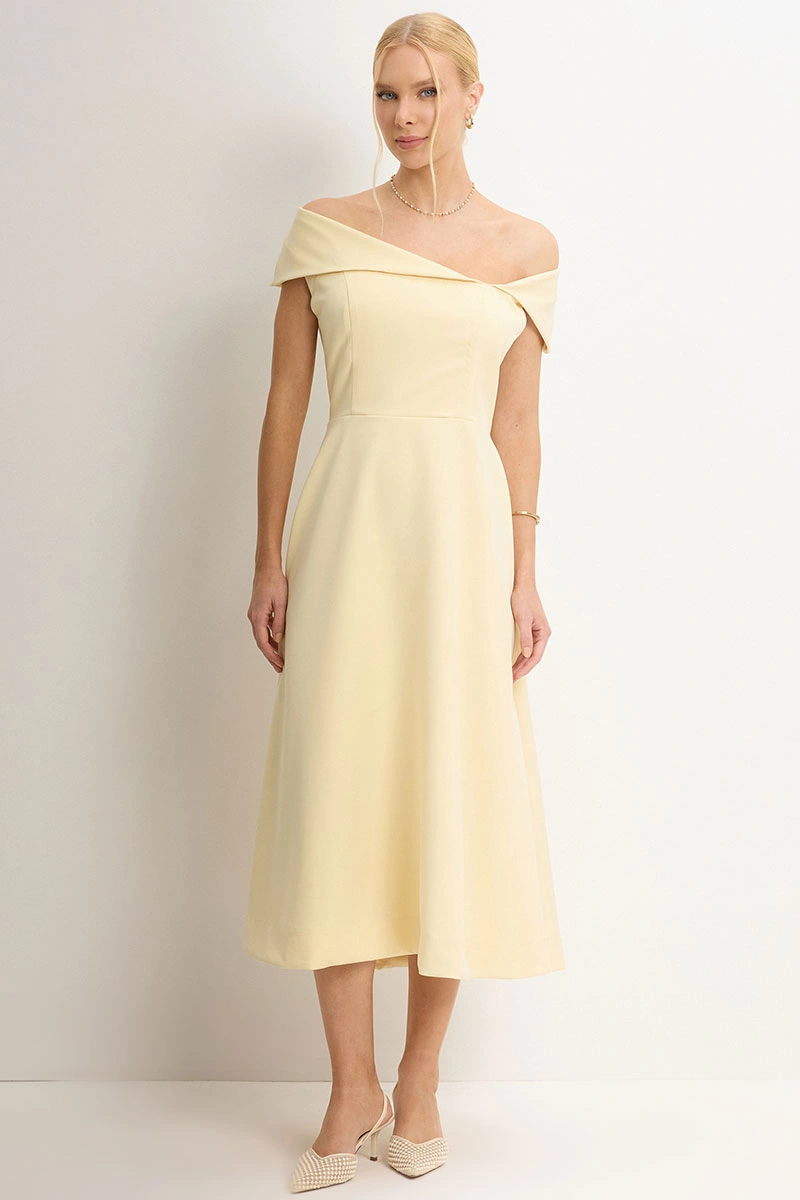 Miss Misses - Antonia Princess Collar Dress with Zipper, Yellow - 54748003