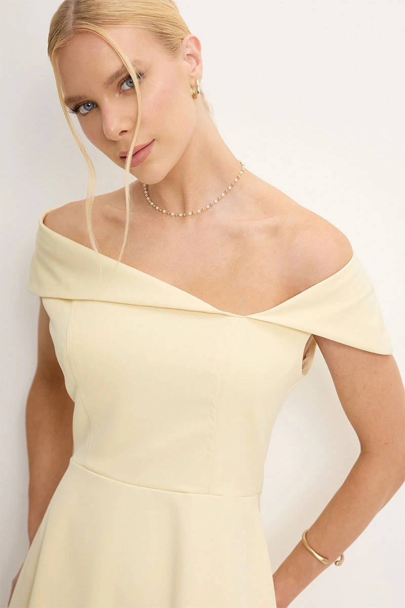 Miss Misses - Antonia Princess Collar Dress with Zipper, Yellow - 54748003