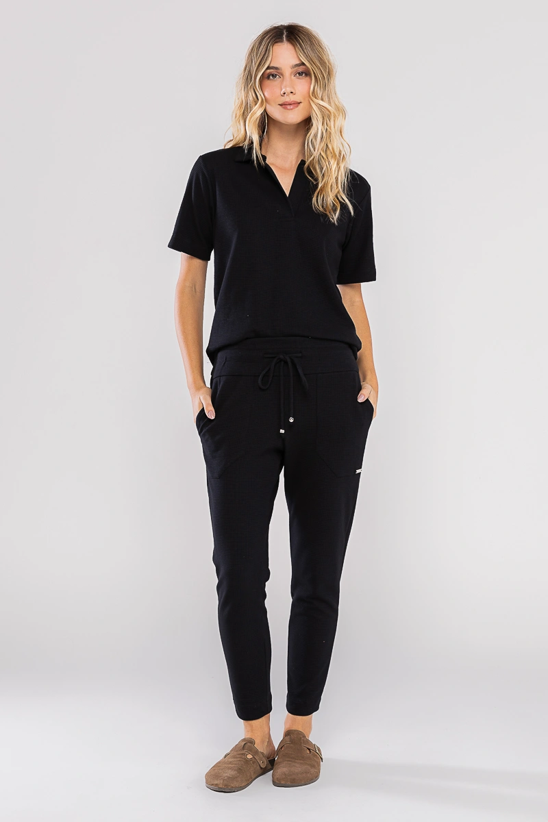 Hidrogênio - Jogger pants with pockets and moon-shaped channel, black. - 20731001