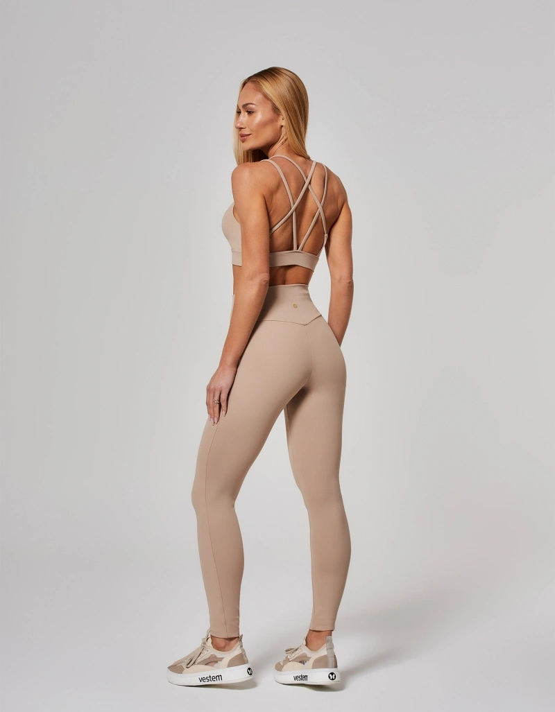 Vestem - Medium Support Top with Zipper Maya Beige Nude - TOP1242.O26.C0689