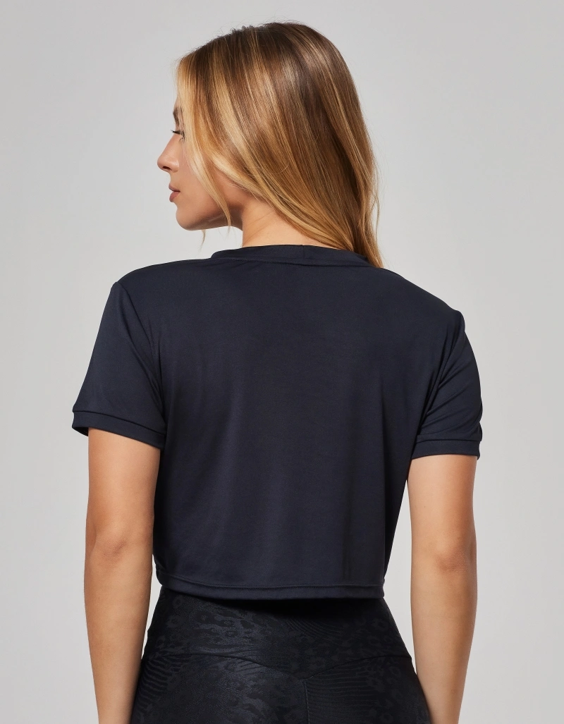 Vestem - Oops Black Cropped Short Sleeve Shirt - BMC477.O26.C0002