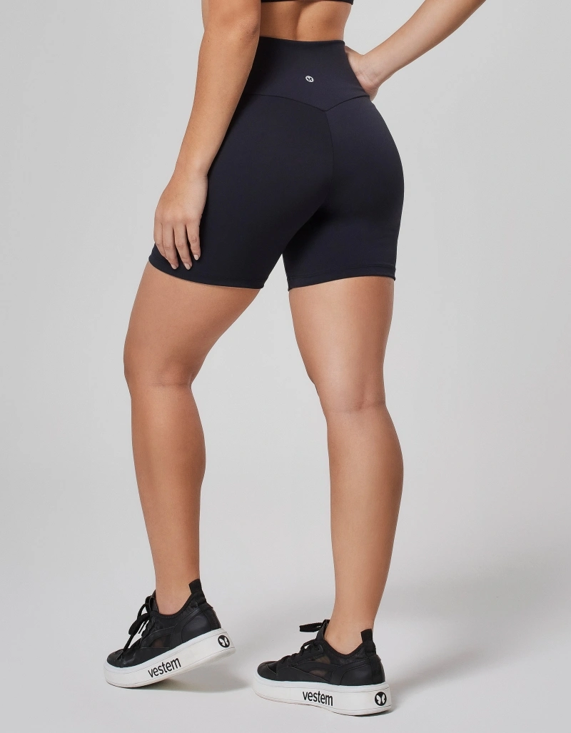 Vestem - Shorts Shape Up com Franzido Daphne Preto - SH757.O26.C0002