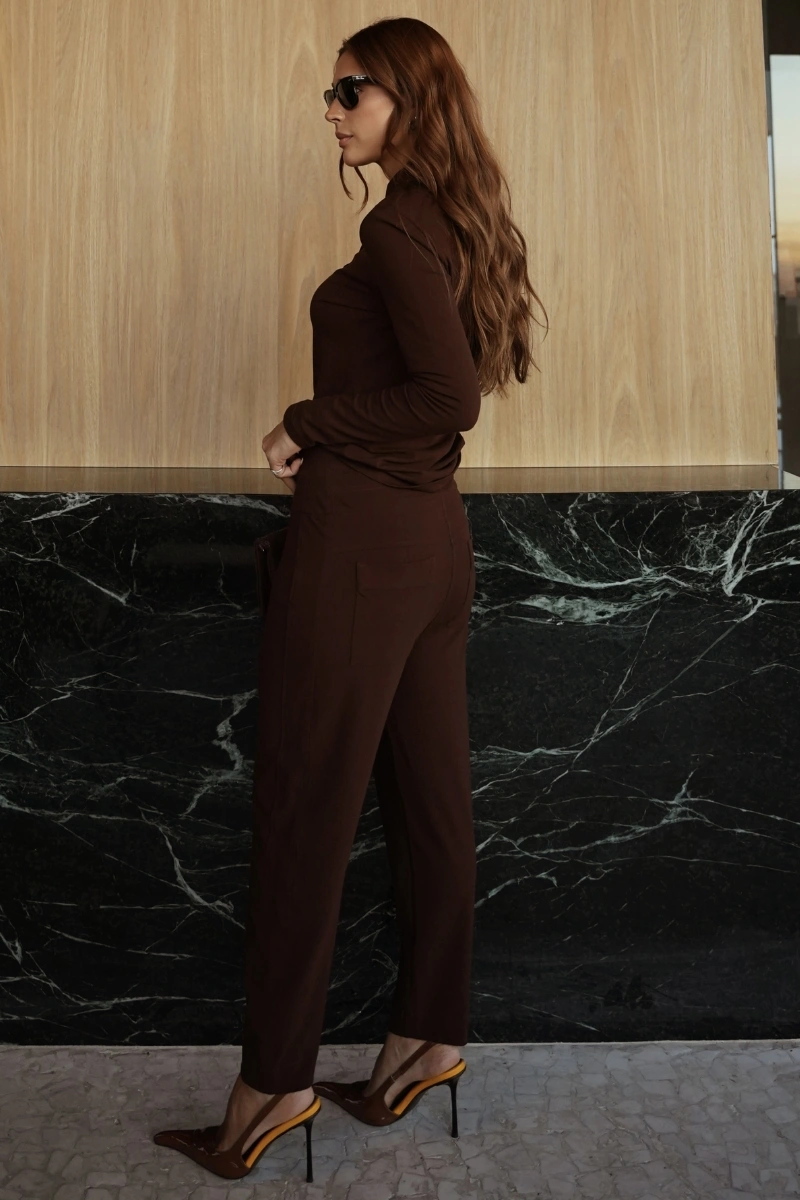 Hidrogênio - CALÇA JOGGER CÓS FRANZIDO BARBARA CAFÉ - 20746098