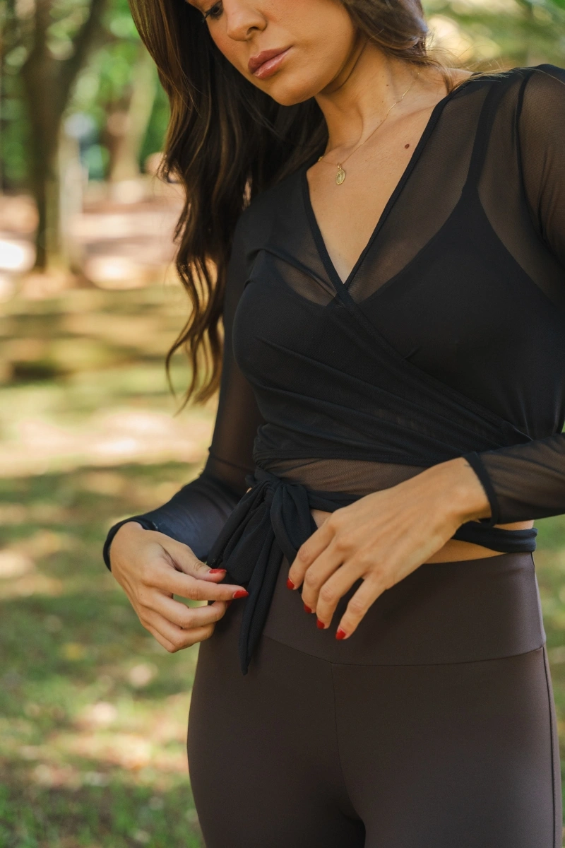 Trilha Verão - Versátil Tule Long Sleeve Crop Top - R0500