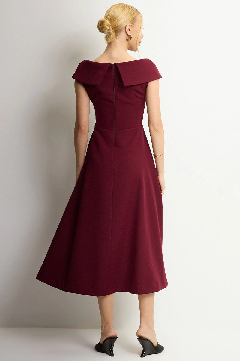 Miss Misses - Vestido Midi Dara Rodado Casamento Civil Ombro a Ombro Vinho - 54793006