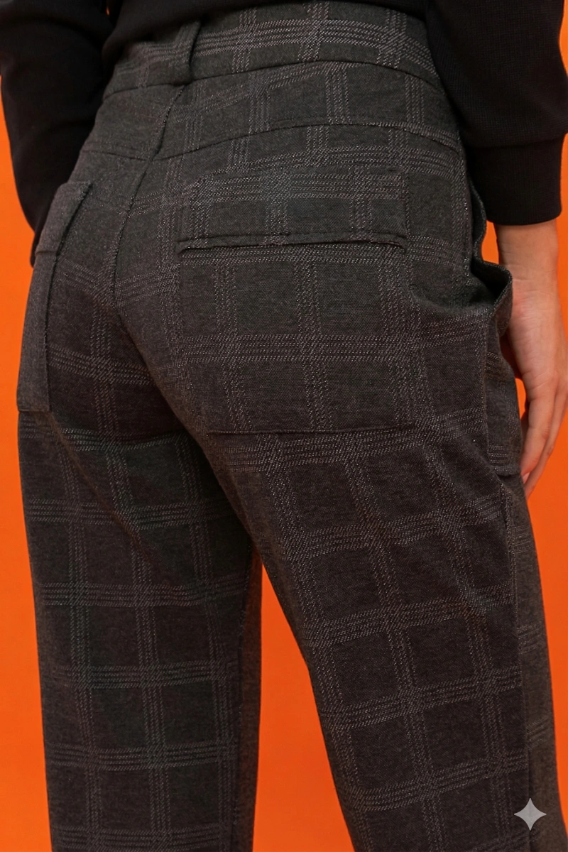 Hidrogênio - CALÇA RETA ISABELA PURGA - 20687213