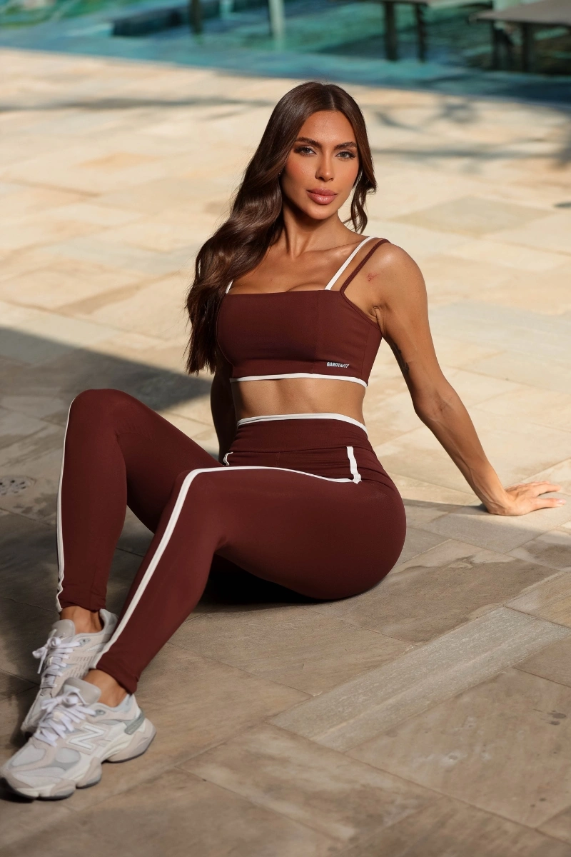 Garotafit - Conjunto Flap Marrom/offwhite - FCS410M