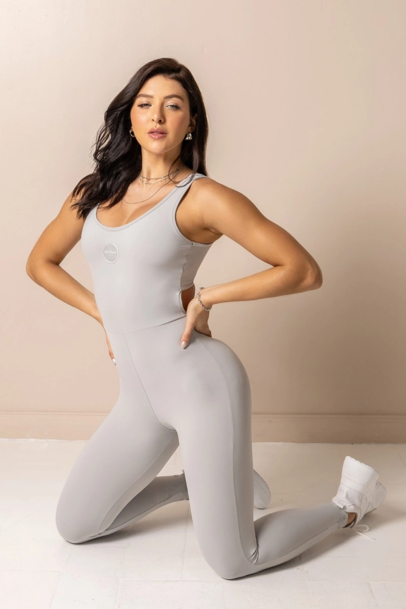 Hipkini - Macacão Fitness Club classics Cinza com Emborrachado - 33331952