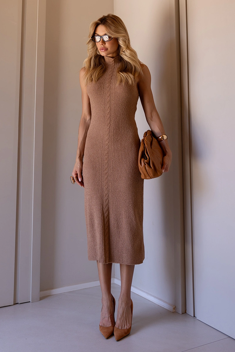 Dot Clothing - Vestido Dot Clothing Simone Longuete Tricô Bege - T198BEGE