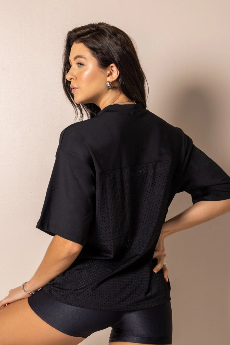 Hipkini - Camisetão Fitness Club Classic Preta com silk - 33331792