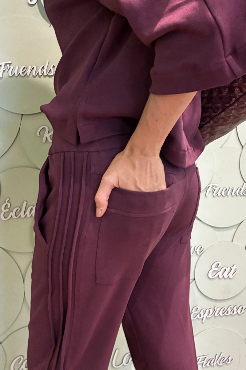 Hidrogênio - CALÇA RETA C/ NERVURAS NA LATERAL ALGODÃO EGIPICIO BORDO - 20767097