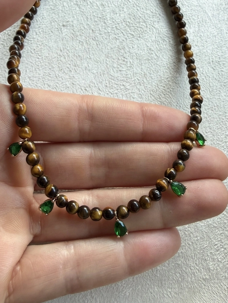 Mikabe - Colar Pedra Olho de Tigre Pingente Zircônia Verde - MK2140