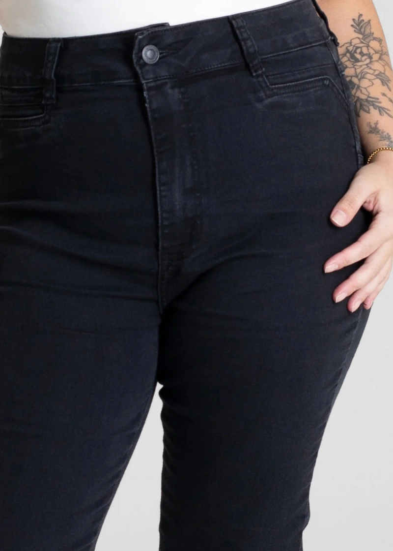 Sawary - Calça Sarja Sawary Plus Size Levanta Bumbum Preto- 280808 - 280808