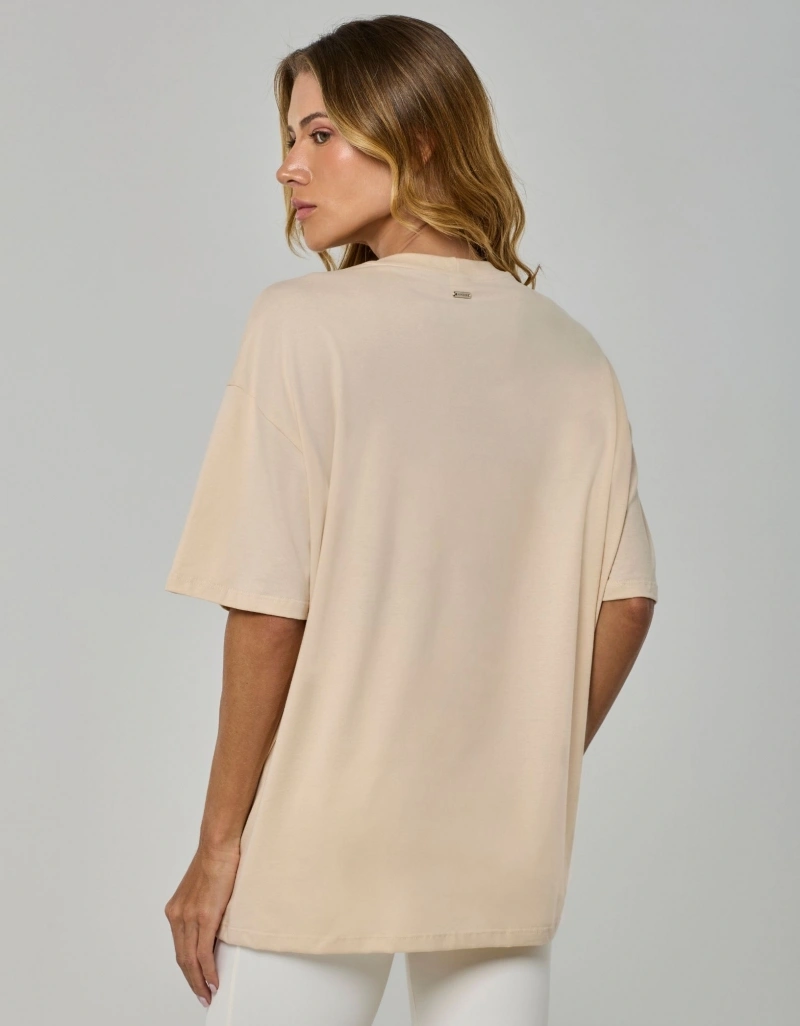 Vestem - Camiseta Oversized Vestem Embossing Bege Marfim - BMC853.I26.C0696