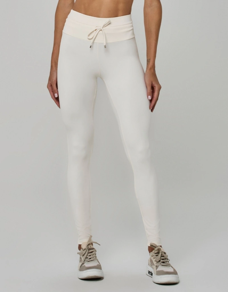Vestem - Legging Peach Shape Up com Amarração Off White Organic - FS1643.I26.C0740