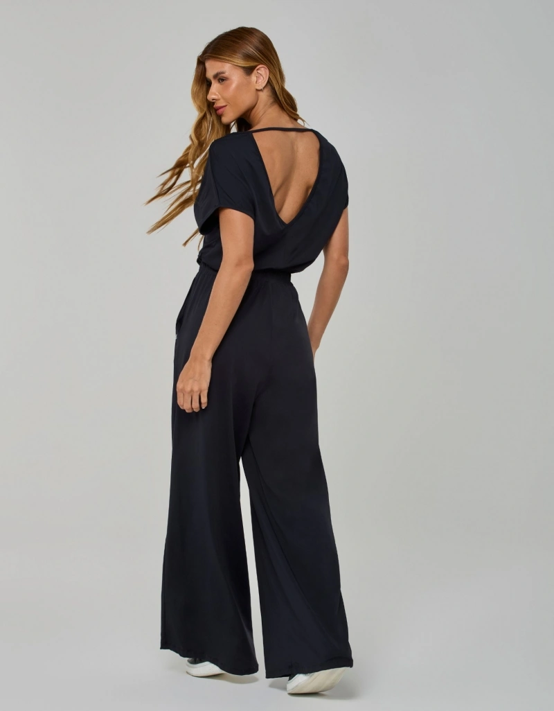 Vestem - Macacao Urban Fit Pantalona Preto - MAC318.I26.C0002
