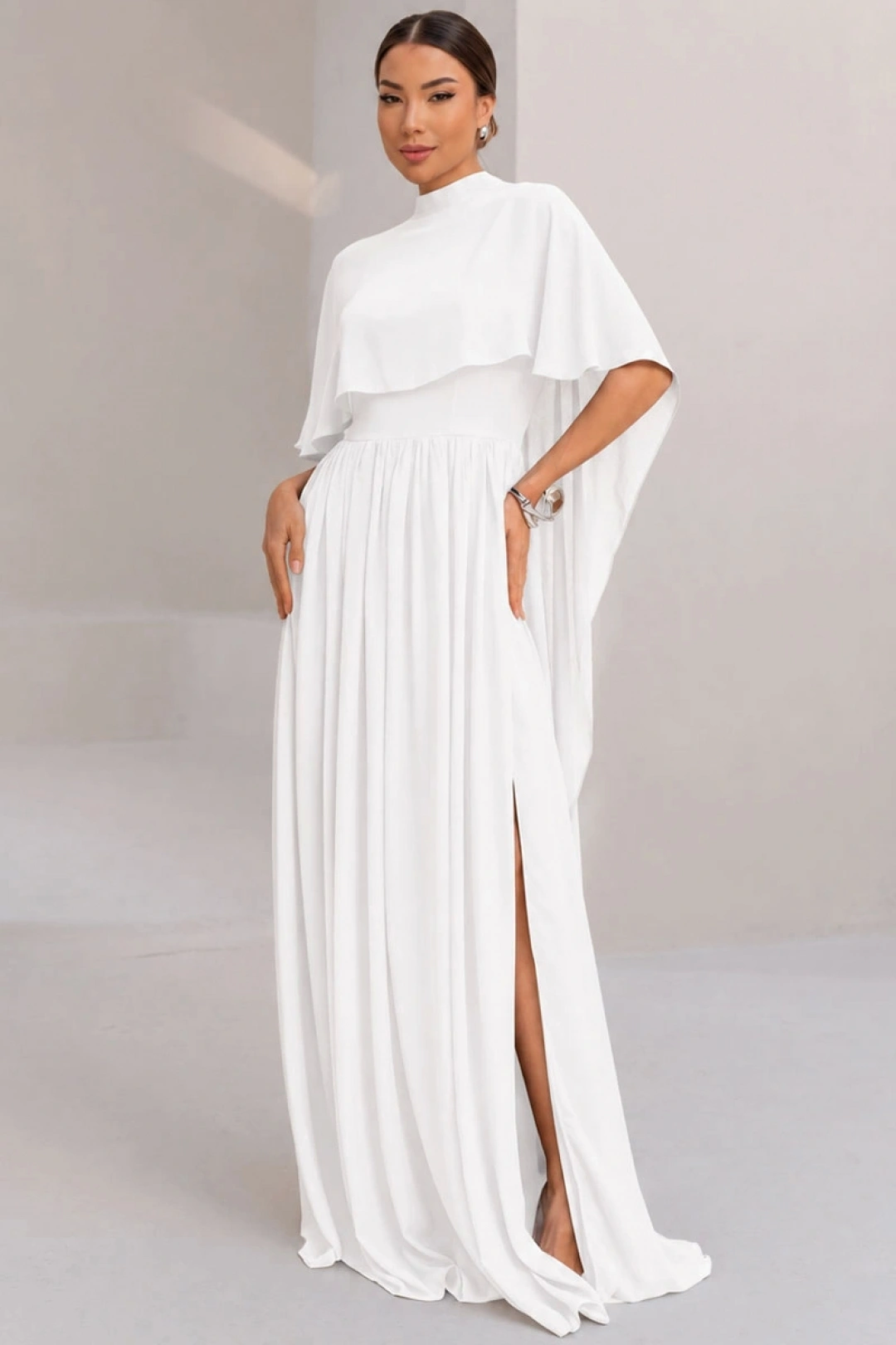 Miss Misses - Vestido Longo Com Capa Bethy Tomara Que Caia Casamento Civil Off White - 54803030