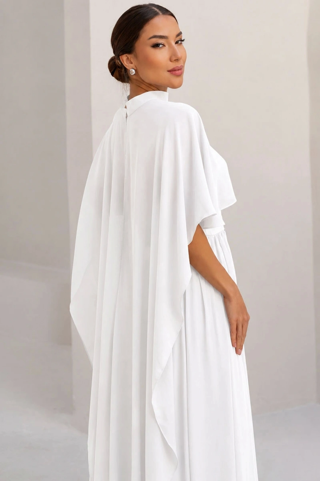 Miss Misses - Vestido Longo Com Capa Bethy Tomara Que Caia Casamento Civil Off White - 54803030
