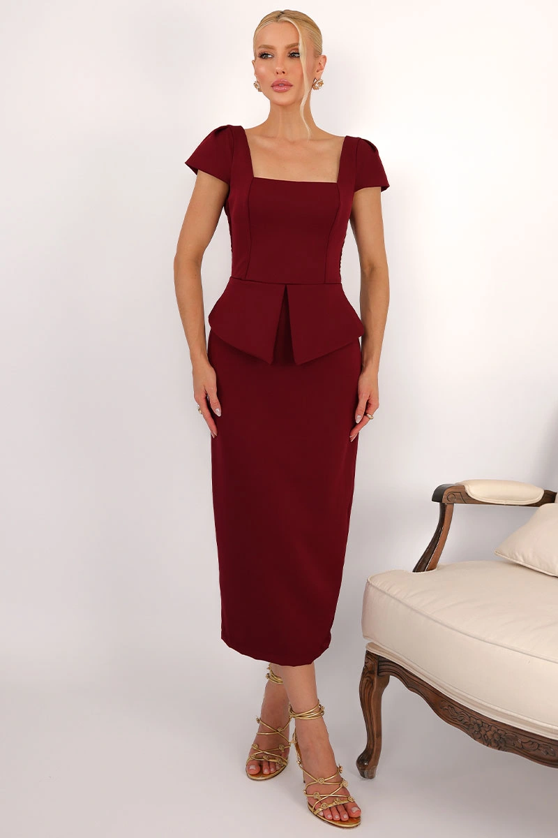 Miss Misses - Vestido Midi Mavie Tubinho Peplum Manga Curta com Lastex Vinho - 54810006