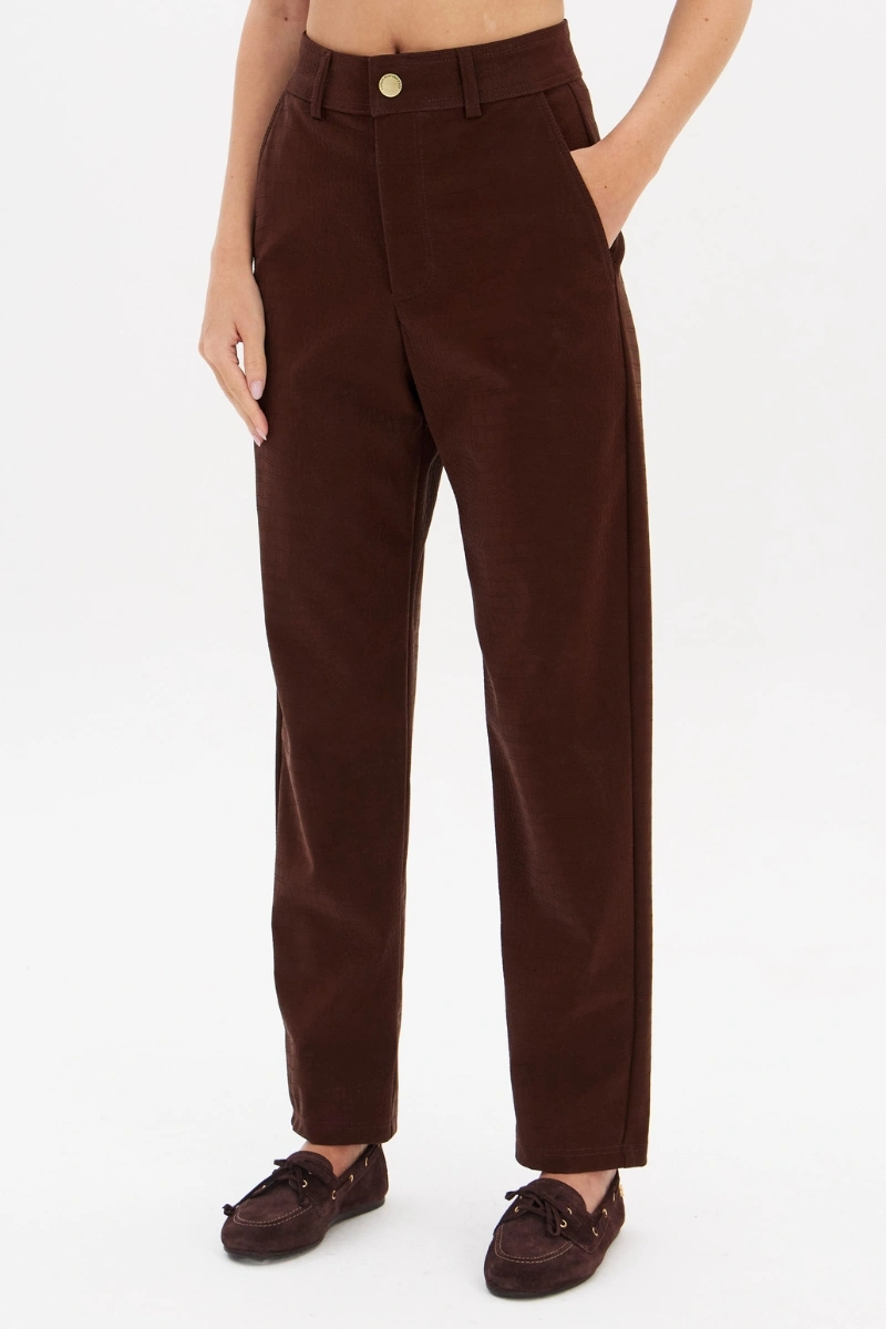 LANÇA PERFUME - Calça Carrot Couro Sintético Lança Perfume - 3528