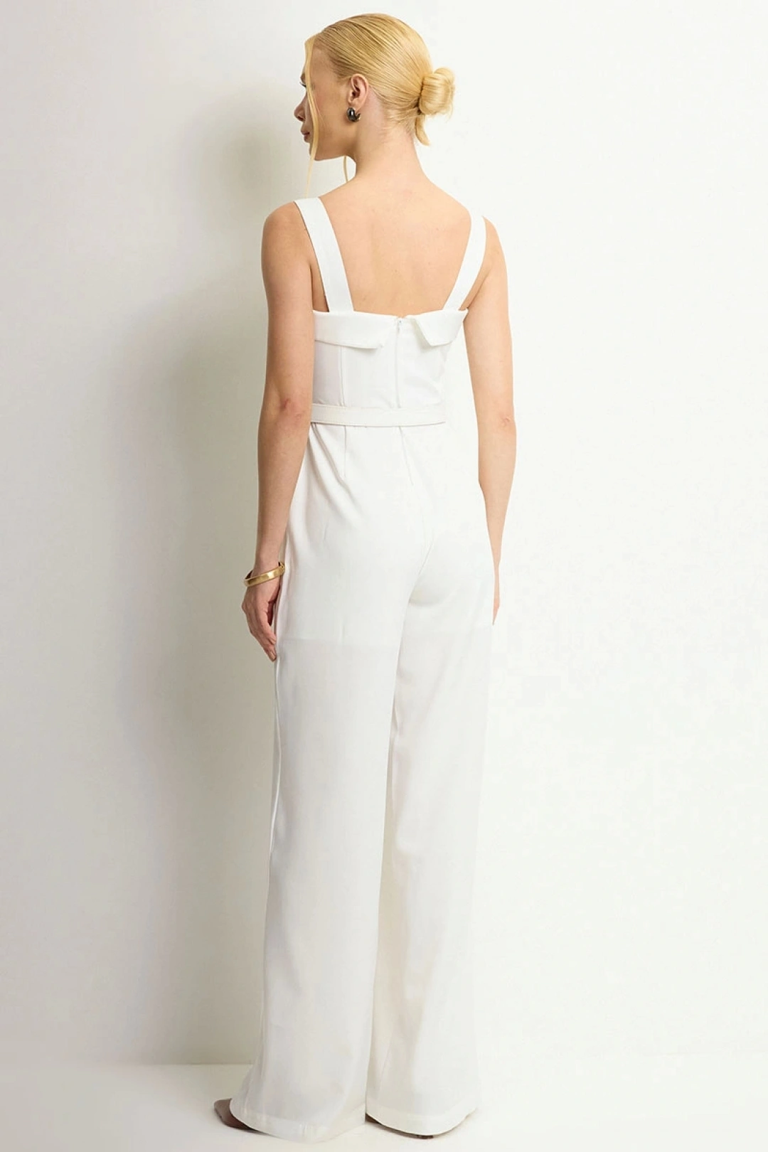 Miss Misses - Macacão Wide Leg Kesia Alfaiataria Com Cinto Off White - 54634030