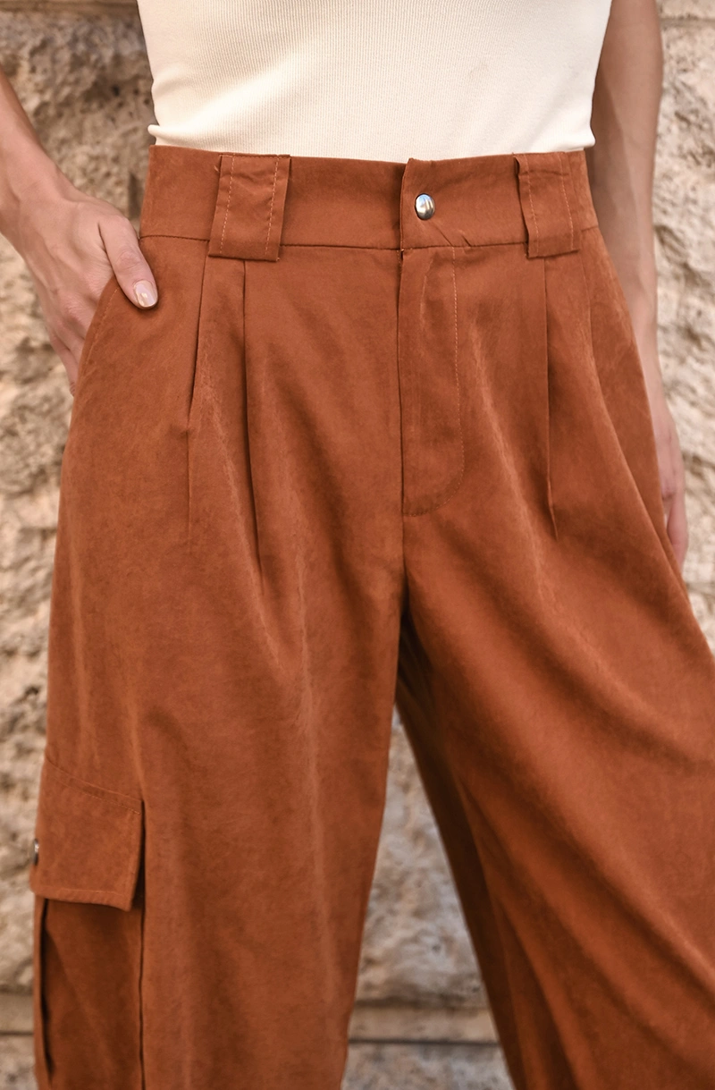 Dot Clothing - Calça Dot Clothing Ivana Cargo Cupro Caramelo - 3063CARAMEL