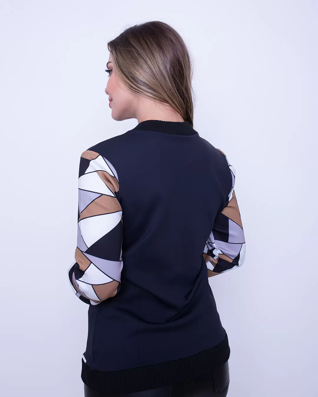 Limone - Long Sleeve Limone Shirt with Black Pocket - 10012212