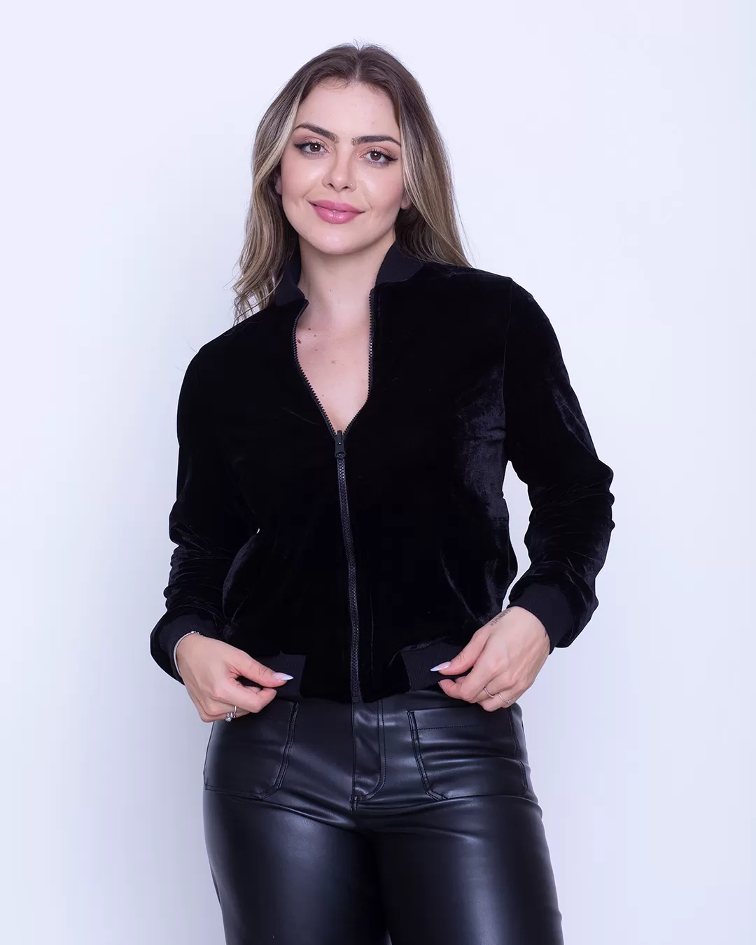 Miss Misses - Jaqueta Miss Misses Manga Longa Zíper Preta - 10007433