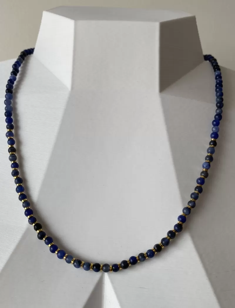 Mikabe - Choker Pedra Sodalita e Anéis Ouro - MK887
